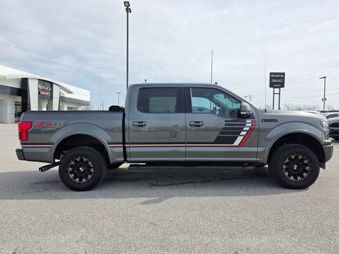 Used 2019 Ford F150 Lariat w/ Equipment Group 502A Luxury image 9
