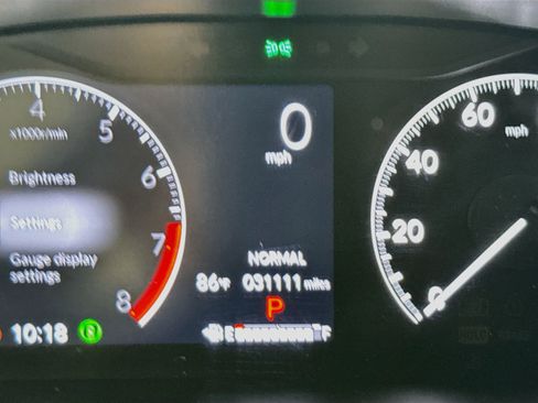 Certified 2025 Honda HR-V LX image 13