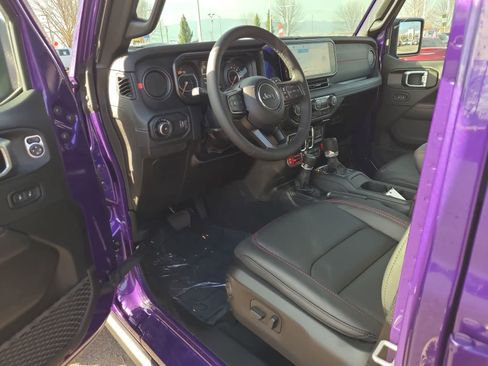 New 2026 Jeep Wrangler Unlimited Rubicon image 10