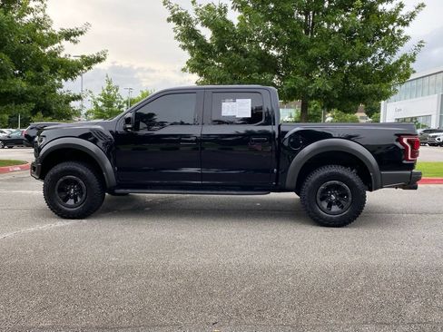 Used 2017 Ford F150 Raptor w/ Equipment Group 802A Luxury AWD/4WD image 4
