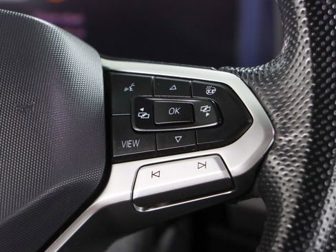 Used 2022 Volkswagen Atlas Cross Sport SEL Premium R-Line image 14