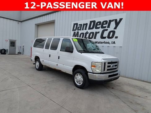 Used 2009 Ford E-350 and Econoline 350 XLT image 1