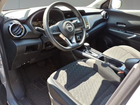 Used 2023 Nissan Kicks SV FWD image 10