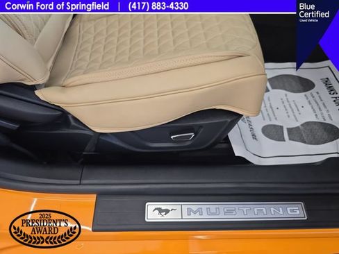 Used 2018 Ford Mustang GT w/ Equipment Group 301A RWD image 28