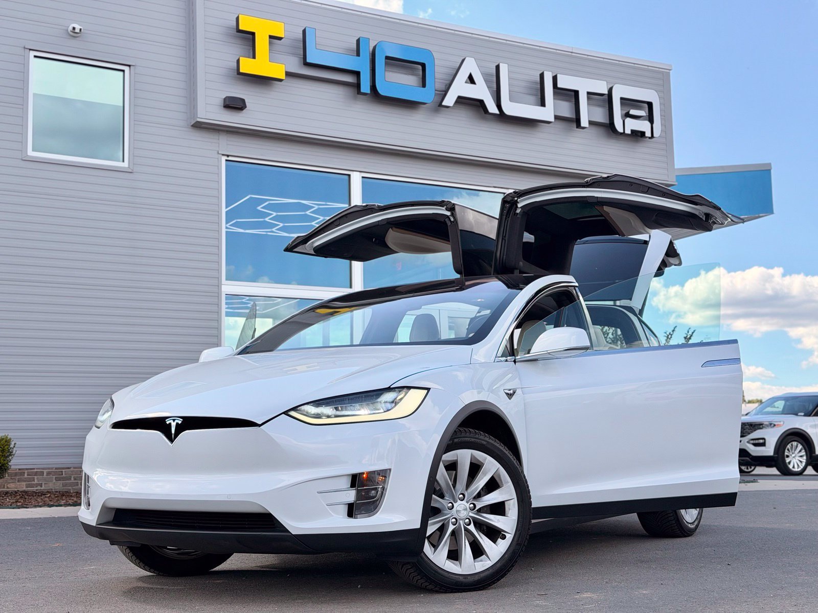 Used 2019 Tesla Model X 75D AWD/4WD image 1