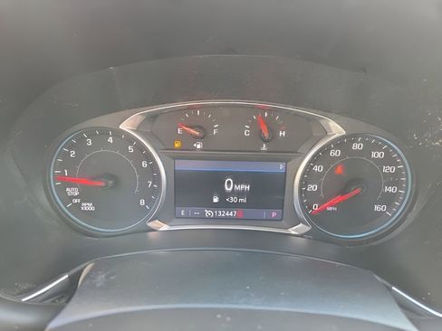 Used 2019 Chevrolet Equinox Premier image 12