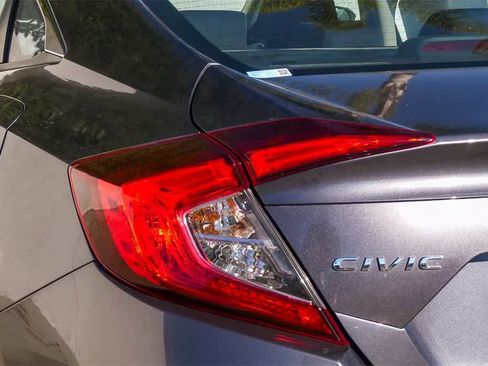 Used 2020 Honda Civic LX image 10