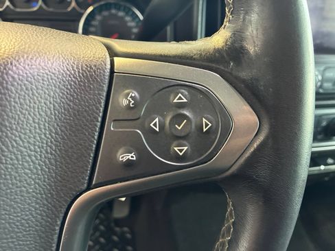 Used 2018 Chevrolet Silverado 1500 LT w/ All Star Edition AWD/4WD image 15