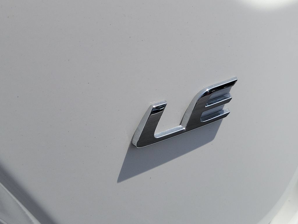 Used 2024 Toyota Corolla LE FWD image 10