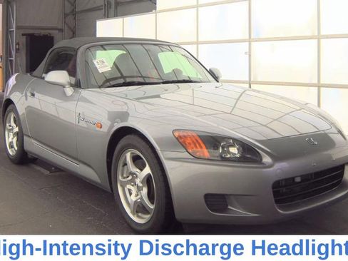 Used 2000 Honda S2000 image 2