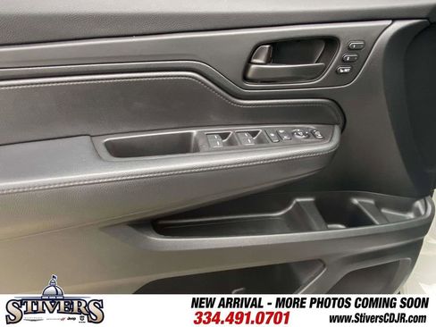 Used 2022 Honda Odyssey EX-L image 19