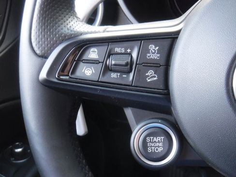 Used 2024 Alfa Romeo Stelvio Veloce image 46