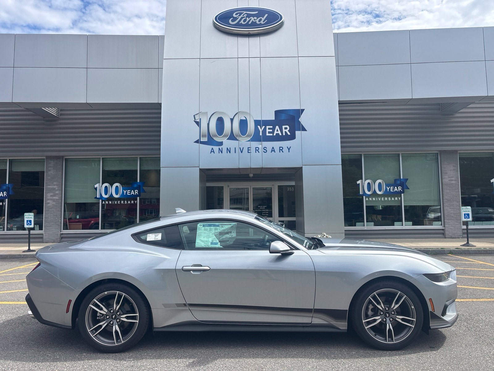 New 2025 Ford Mustang Coupe RWD image 1