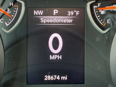 Used 2025 Jeep Wrangler Unlimited Sport AWD/4WD image 39