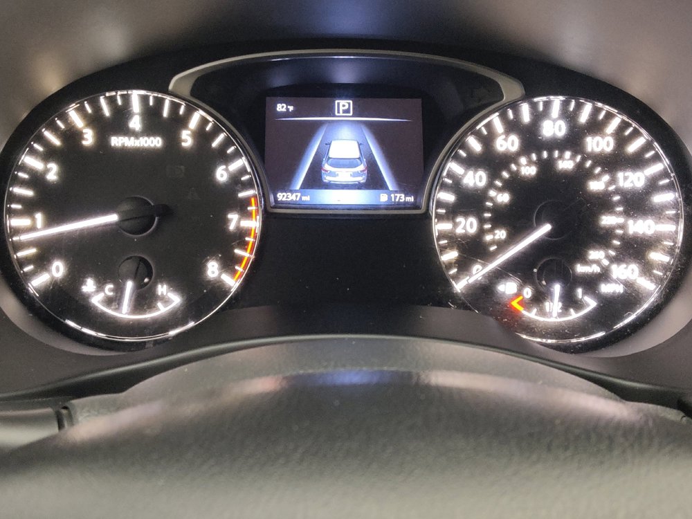 Used 2018 Nissan Pathfinder SV FWD image 23