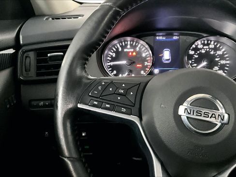Used 2018 Nissan Rogue SL AWD/4WD image 23