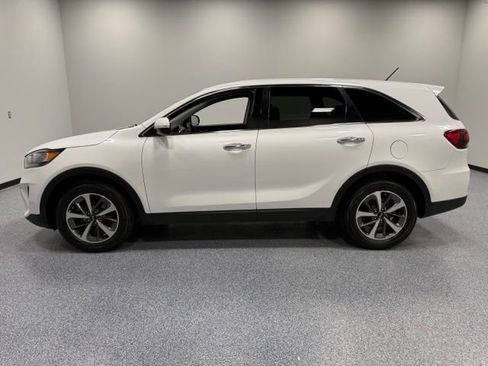 Used 2020 Kia Sorento FWD V6 image 8