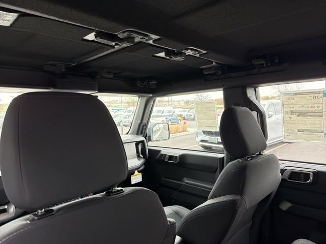 New 2025 Ford Bronco 4-Door AWD/4WD image 10
