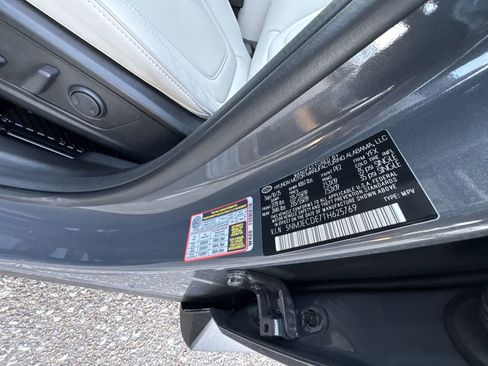 Used 2026 Hyundai Tucson Limited image 34