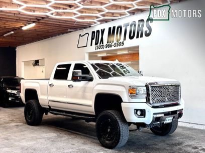 Used 2016 GMC Sierra 2500 Denali w/ Duramax Plus Package