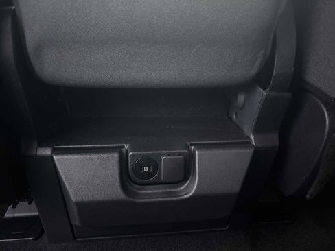 Used 2024 Ford F150 XLT w/ Tow/Haul Package image 39