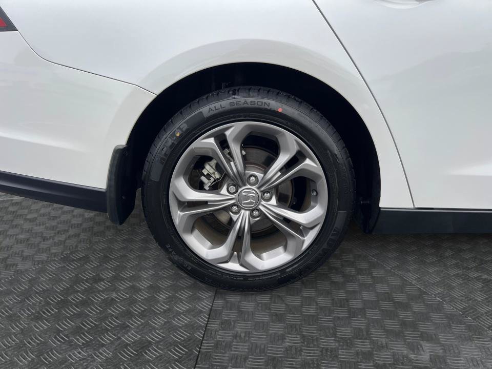 Certified 2023 Honda Accord EX image 23