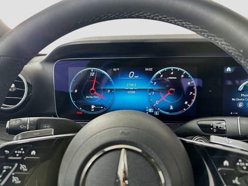 Used 2021 Mercedes-Benz E 350 Sedan image 13