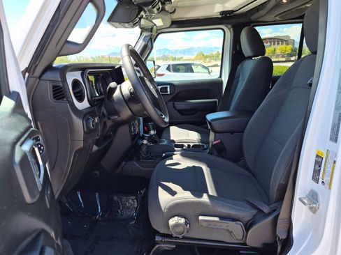 Used 2024 Jeep Wrangler Unlimited Sport AWD/4WD image 14