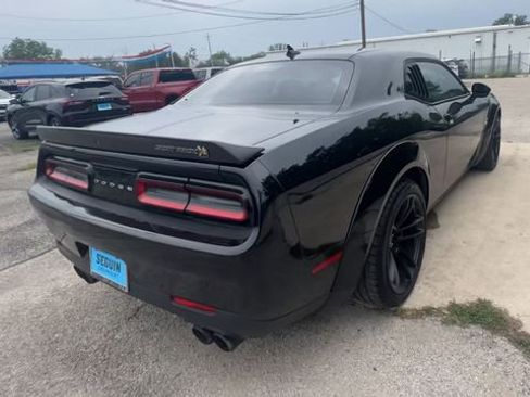 Used 2023 Dodge Challenger R/T Scat Pack RWD image 8