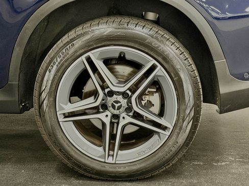 Used 2022 Mercedes-Benz GLC 300 image 17