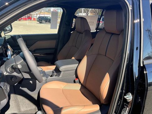 New 2026 Toyota 4Runner Limited image 11