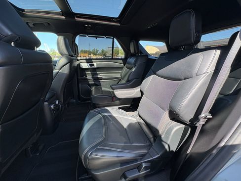 Used 2020 Ford Explorer ST w/ ST Street Pack AWD/4WD image 17