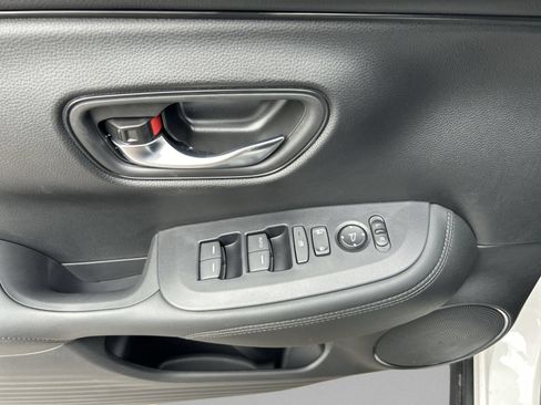 Certified 2024 Honda HR-V LX image 16