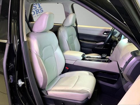 Used 2022 Nissan Pathfinder SL w/ SL Premium Package AWD/4WD image 30