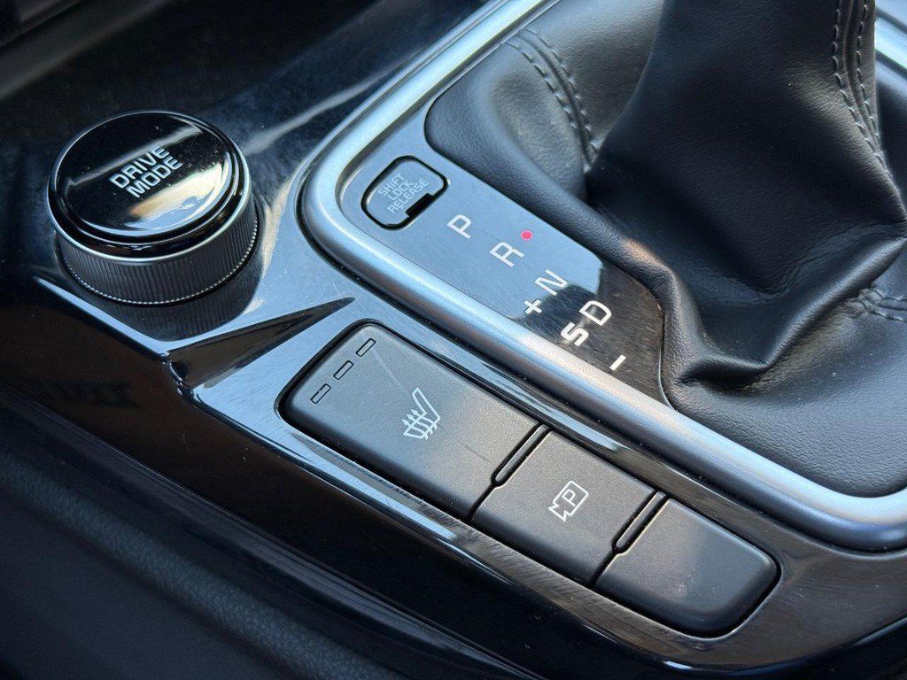 Used 2024 Kia Seltos X-Line AWD/4WD image 23
