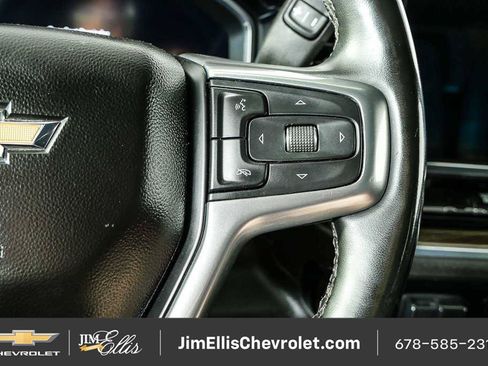 Used 2024 Chevrolet Silverado 2500 LT AWD/4WD image 11
