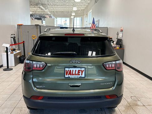 Used 2017 Jeep Compass Sport w/ Cold Weather Group image 6