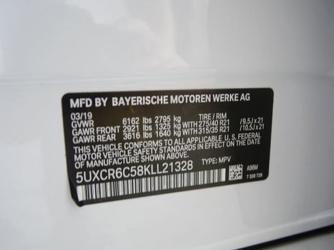 Used 2019 BMW X5 xDrive40i w/ M Sport Package image 28