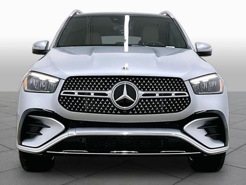 New 2026 Mercedes-Benz GLE 450 4MATIC image 3