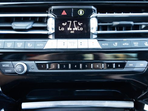 Used 2023 BMW 840i Coupe image 35