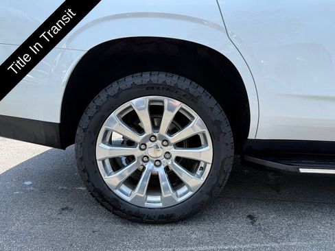 Used 2023 Chevrolet Tahoe Premier AWD/4WD image 28
