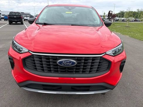 Certified 2024 Ford Escape Active FWD image 3