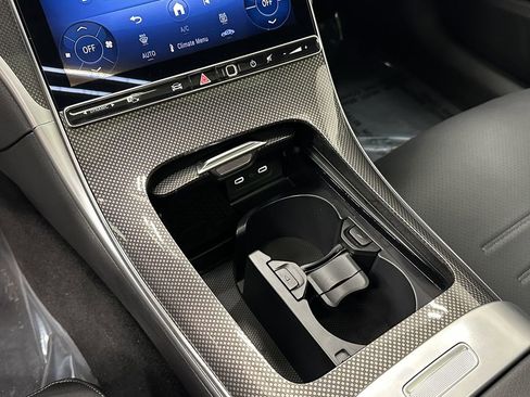 New 2025 Mercedes-Benz C 300 4MATIC Sedan image 31
