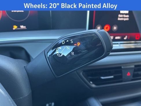 New 2026 Volkswagen Tiguan SE R-Line image 13