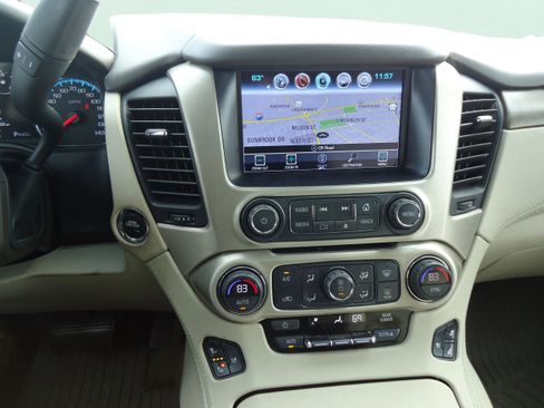 Used 2018 GMC Yukon XL Denali w/ Denali Ultimate Package image 16