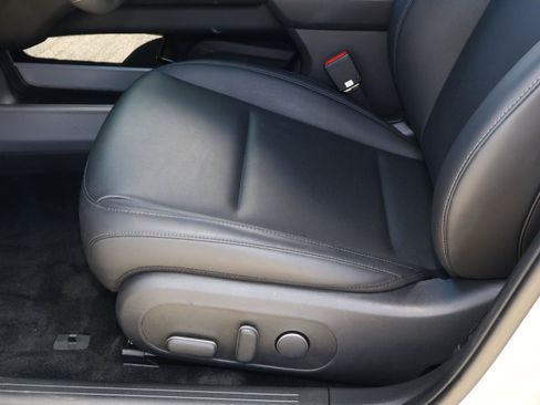 Used 2025 Hyundai Ioniq 6 SEL RWD image 12