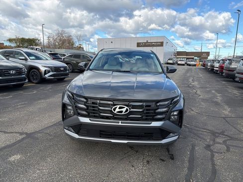New 2026 Hyundai Tucson SE image 2