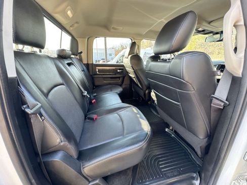 Used 2015 RAM 1500 Sport w/ Convenience Group image 31