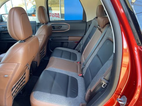 Used 2023 Ford Bronco Sport Outer Banks w/ Tech Package image 5