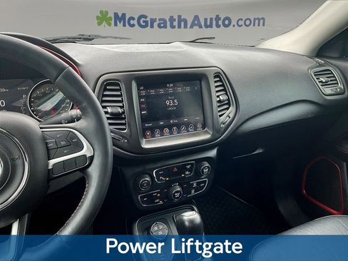 Used 2018 Jeep Compass Trailhawk w/ Leather Interior Group AWD/4WD image 12